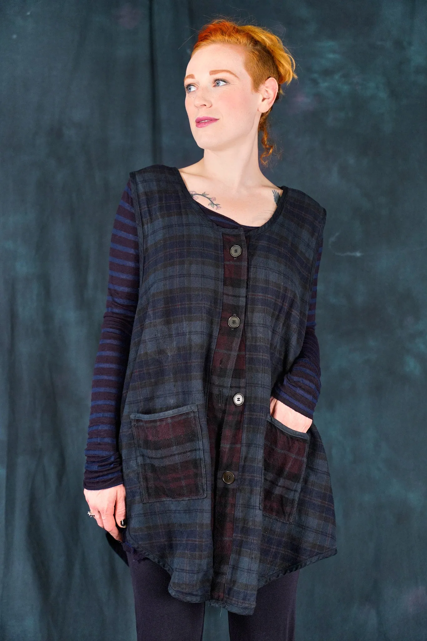 6205 Furber Vest-Midnight-U