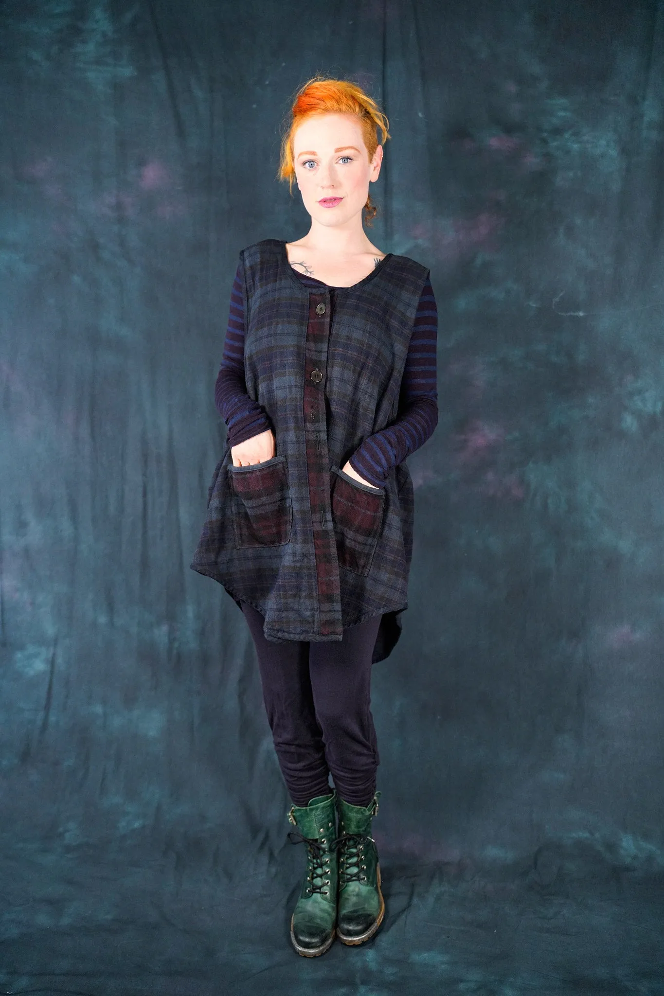 6205 Furber Vest-Midnight-U