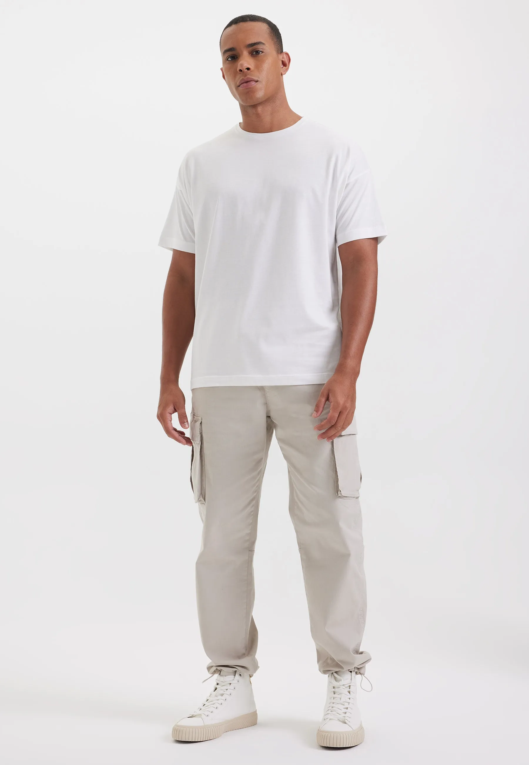 Ekru Bisiklet Yaka Oversize Fit Pamuklu Basic Erkek T-Shirt THOMAS