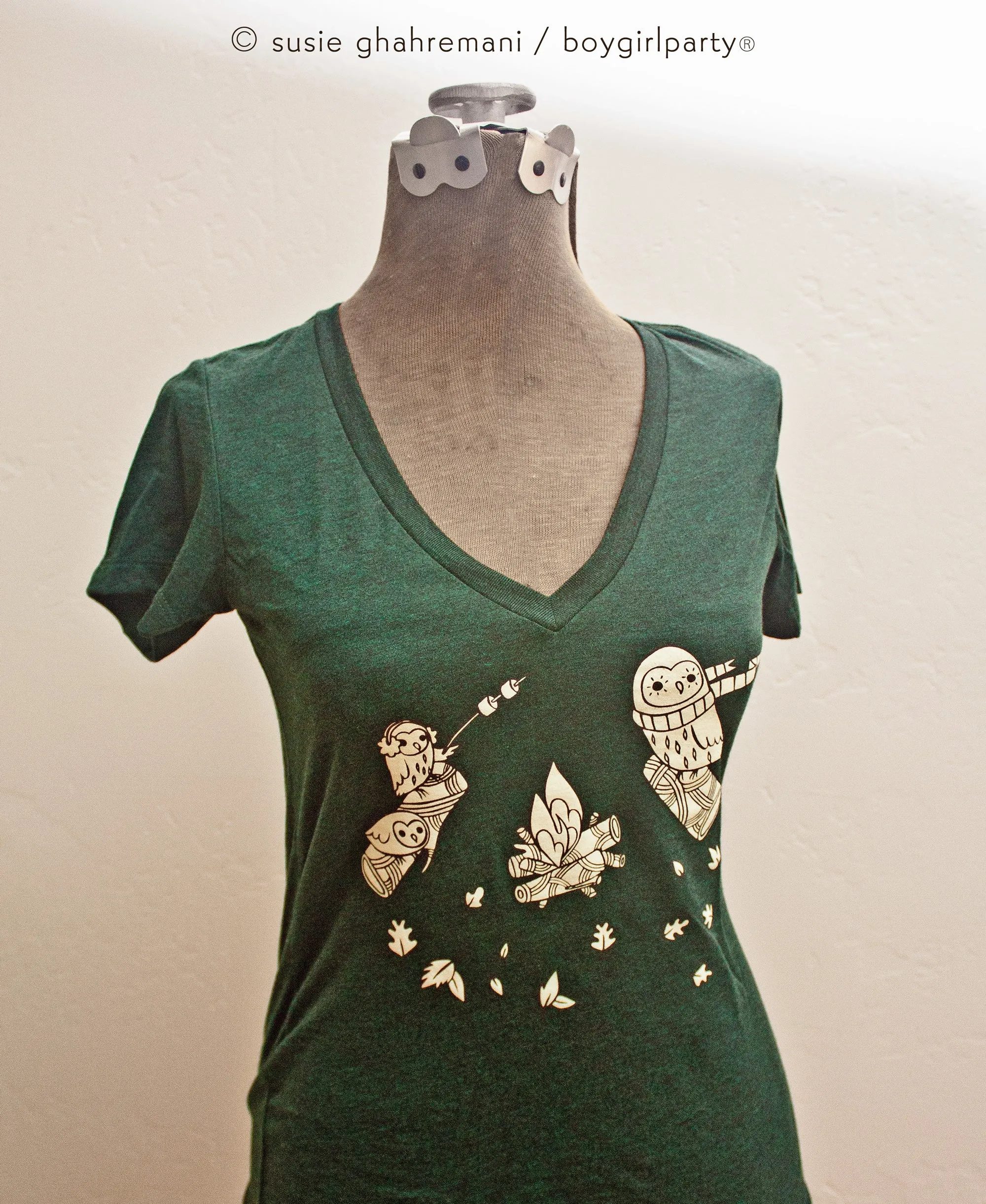 Fitted V-Neck Graphic Tee for Women – Nature Forest Camping T-Shirts