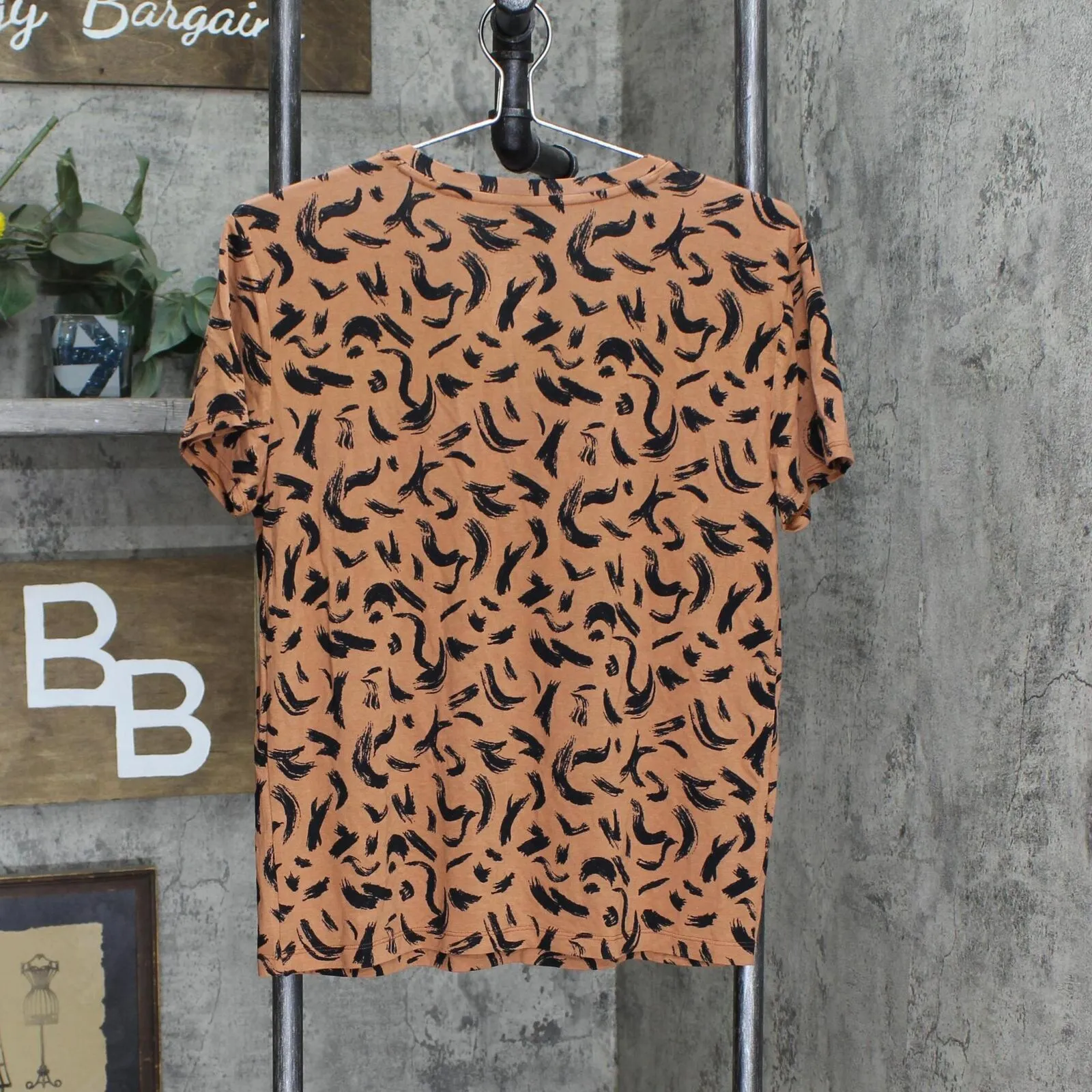 Nine West Womens Soft Spun Short Sleeve T-Shirt Tee Brown / Black Animal S