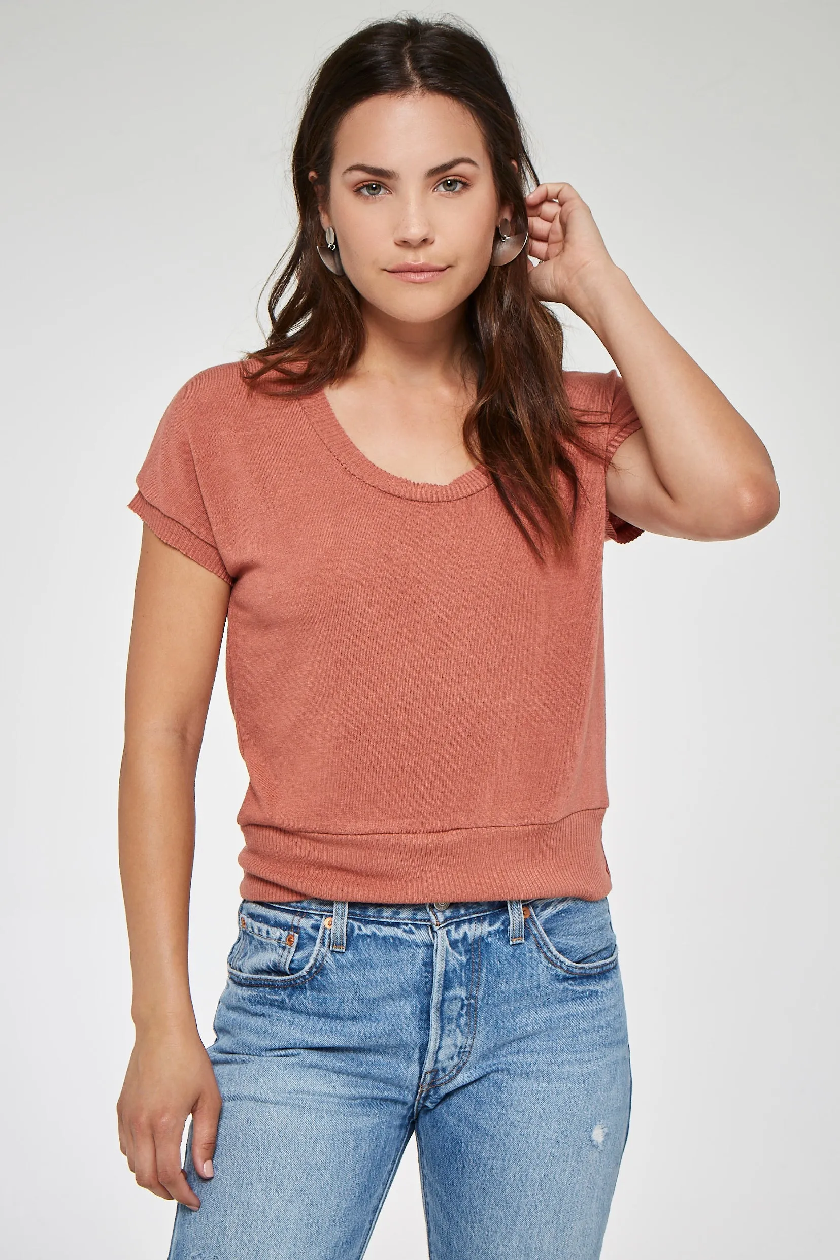 Rhiannon Scoop Tee