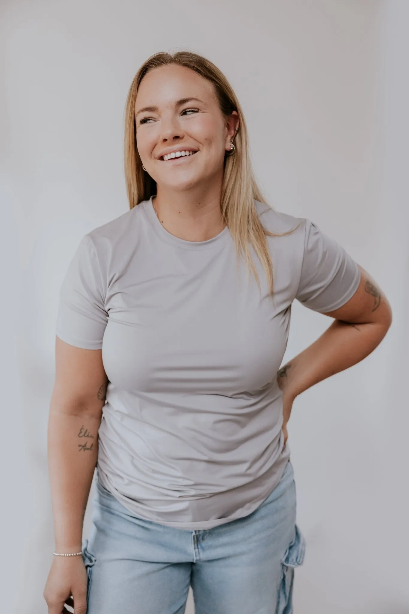 T-SHIRT BASIC DRYFIT (FEMME) -GRIS-