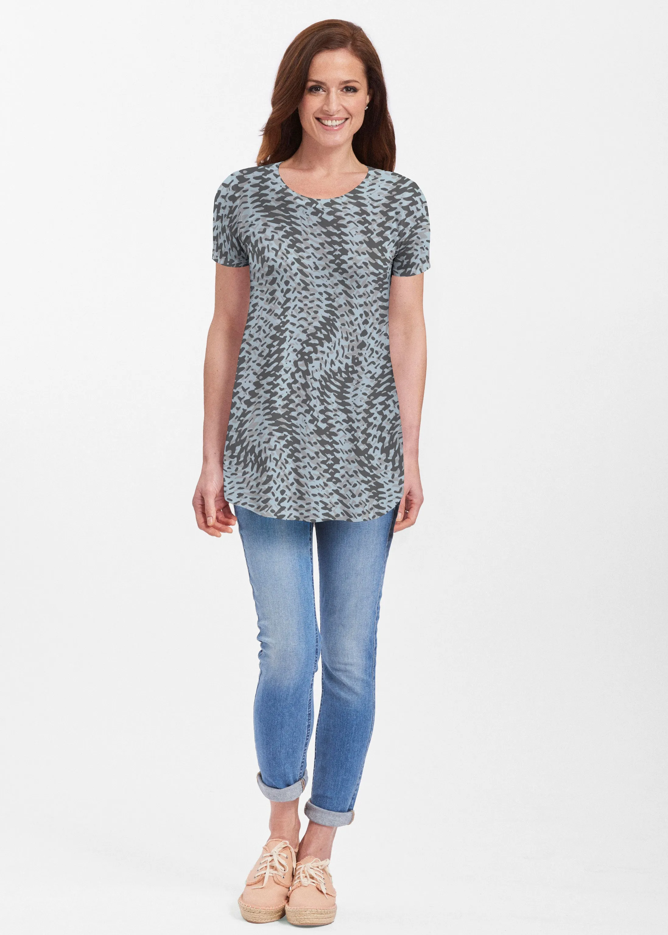 Textured Tracks Black (7720) ~ Butterknit Short Sleeve Tunic