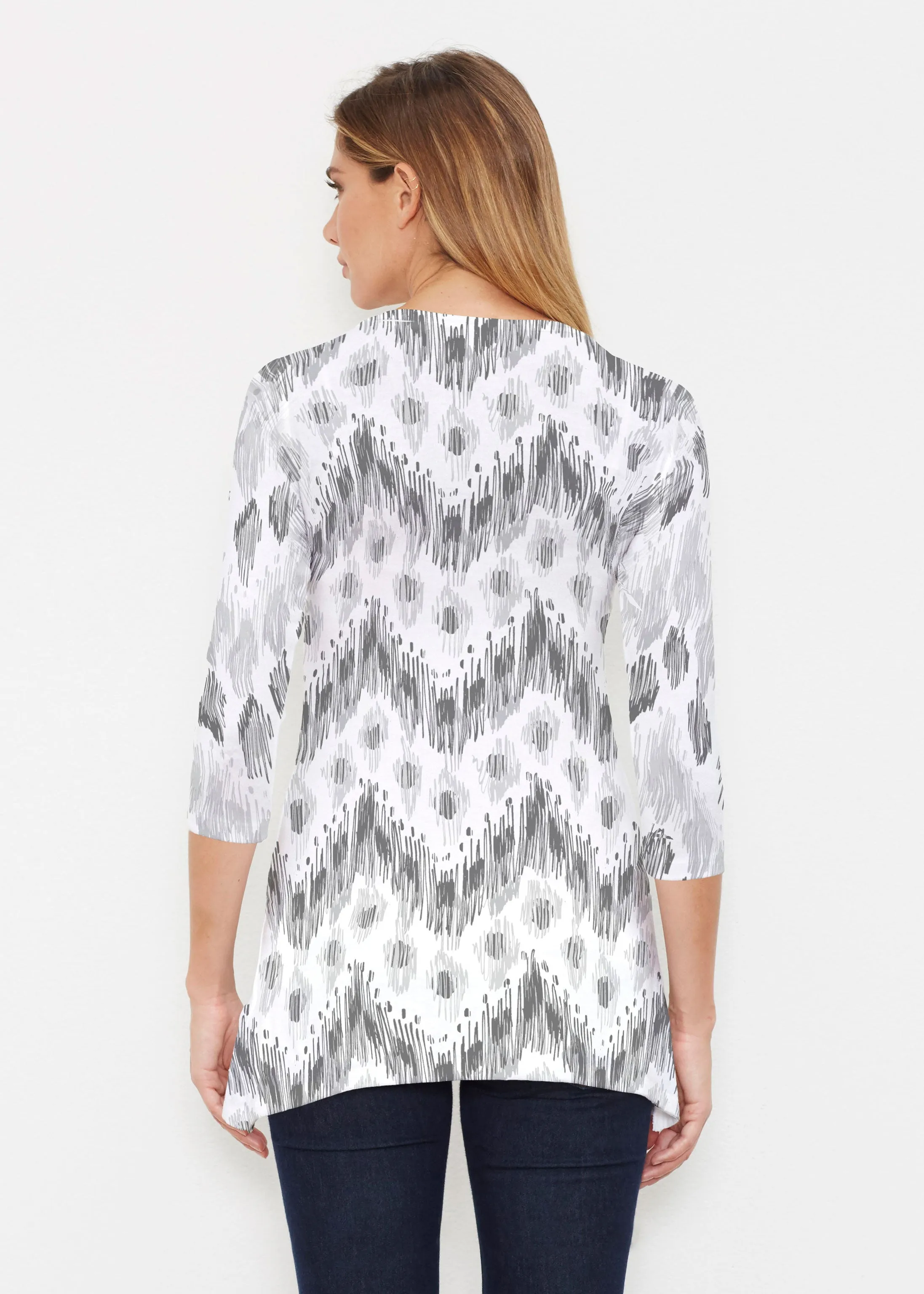 Tonal Waves Black (7834) ~ Buttersoft 3/4 Sleeve Tunic
